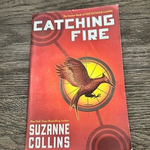 Catching Fire Book by Suzanne Collins